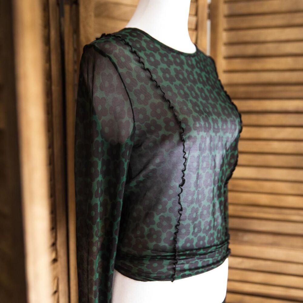 Women's flower print mesh top